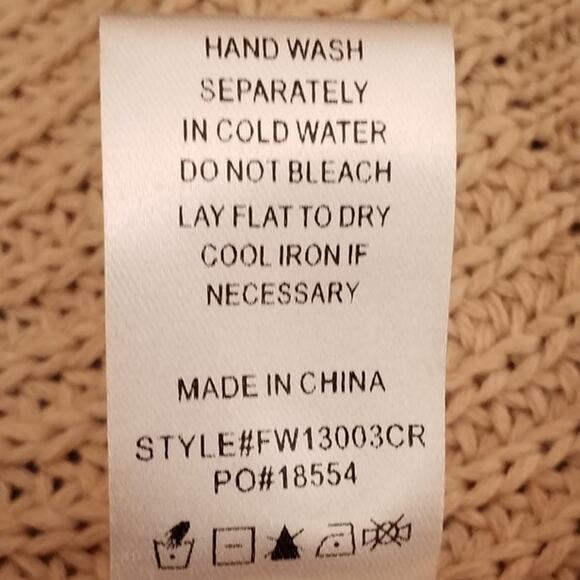 Fate Sweater | Medium | Beige Knit with Boho Balloon Sleeves - Picture 6 of 6